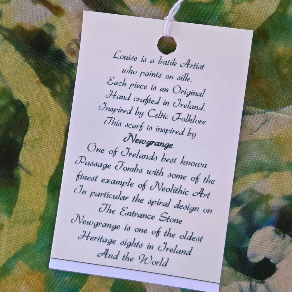 NWT Artsy Hand Painted 100% Silk Scarf Ireland Newgrange Louise Loughman Artist - Picture 7 of 9